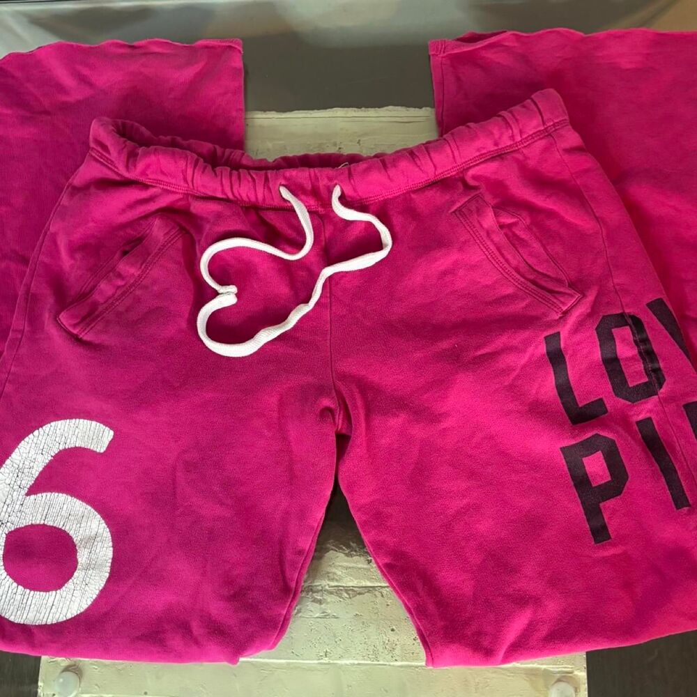 y2k PINK Victoria’s Secret Hot Pink Love Pink 86 Oversize Flare Sweats Size XS/L
